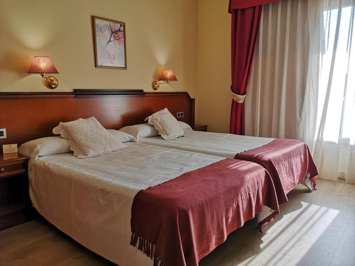 Hotel Y Casona El Carmen Perlora Luaran gambar